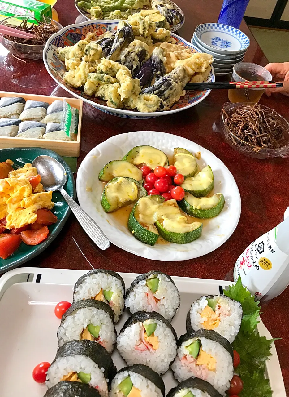 実家でのお昼ご飯|シュトママさん