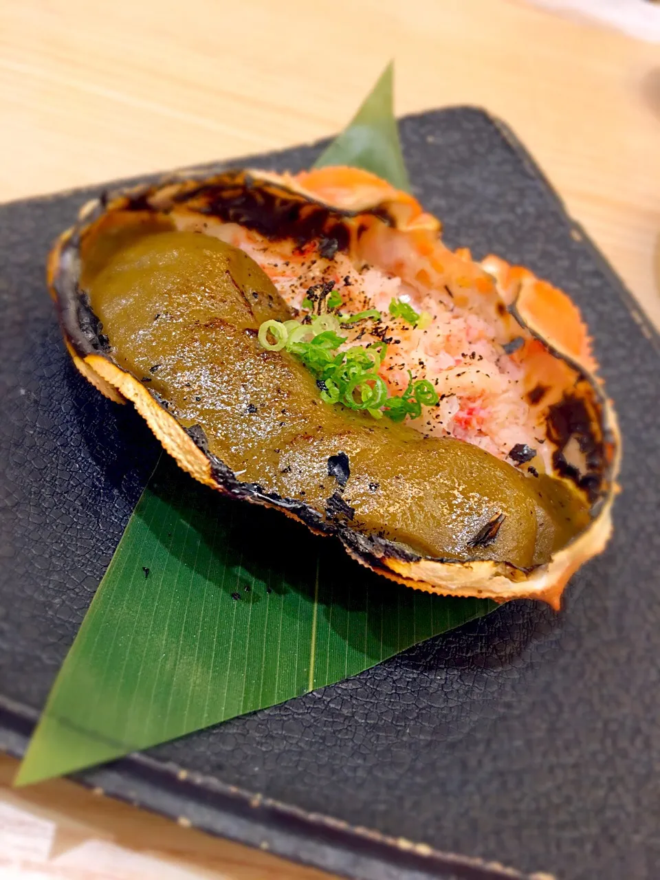 蟹の甲羅焼き🦀
焼酎と頂きます🙏|Kiyomiさん