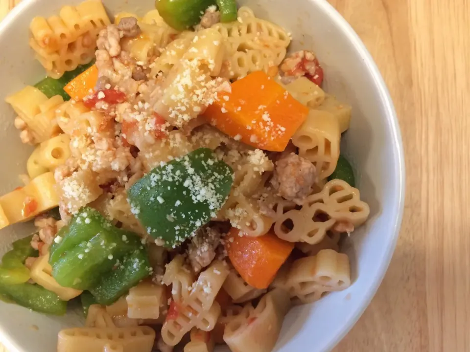 Macaroni with minced pork & mixed veggie|Doris Wong 🐰さん