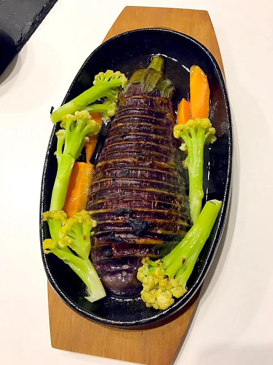 Snapdishの料理写真:魚焼きグリルで
ハッセルバックナス|kujakubotanさん