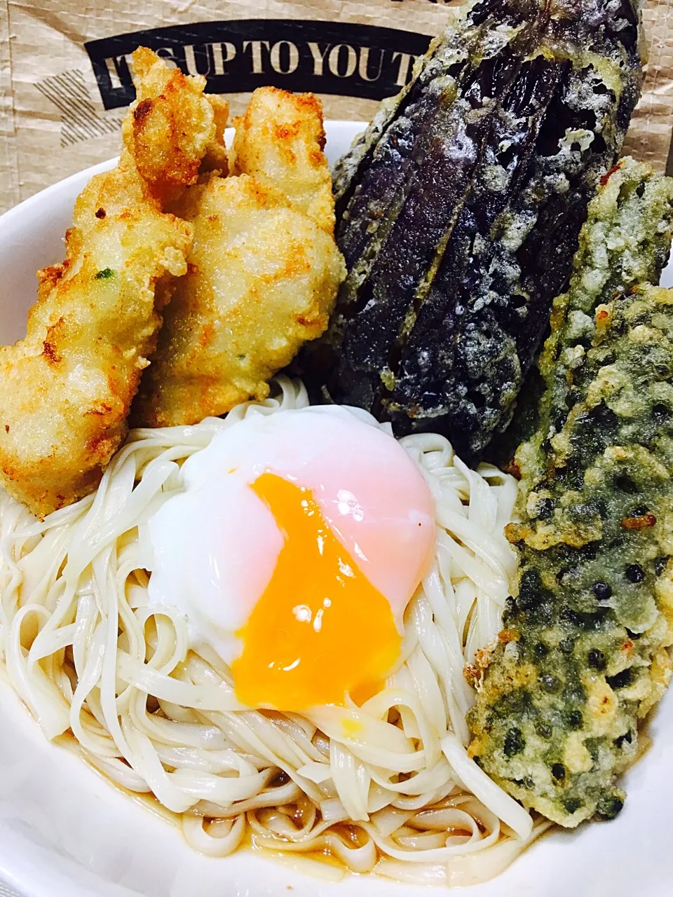 Snapdishの料理写真:♯504 温玉ぶっかけうどん♪|asuu*さん