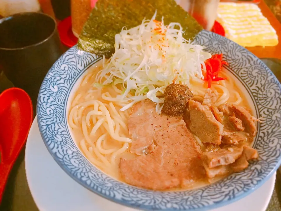 ジャンキーモンキーさんのラーメン。|こすもすさん