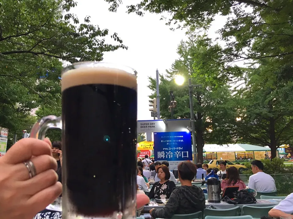 Snapdishの料理写真:札幌大通り公園は大賑わい^_^
乾杯🍻|高村幹子さん