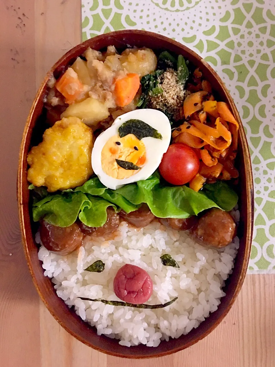 Snapdishの料理写真:夫お弁当
#にんじんしりしり 
#肉じゃが|かねしろ食堂さん