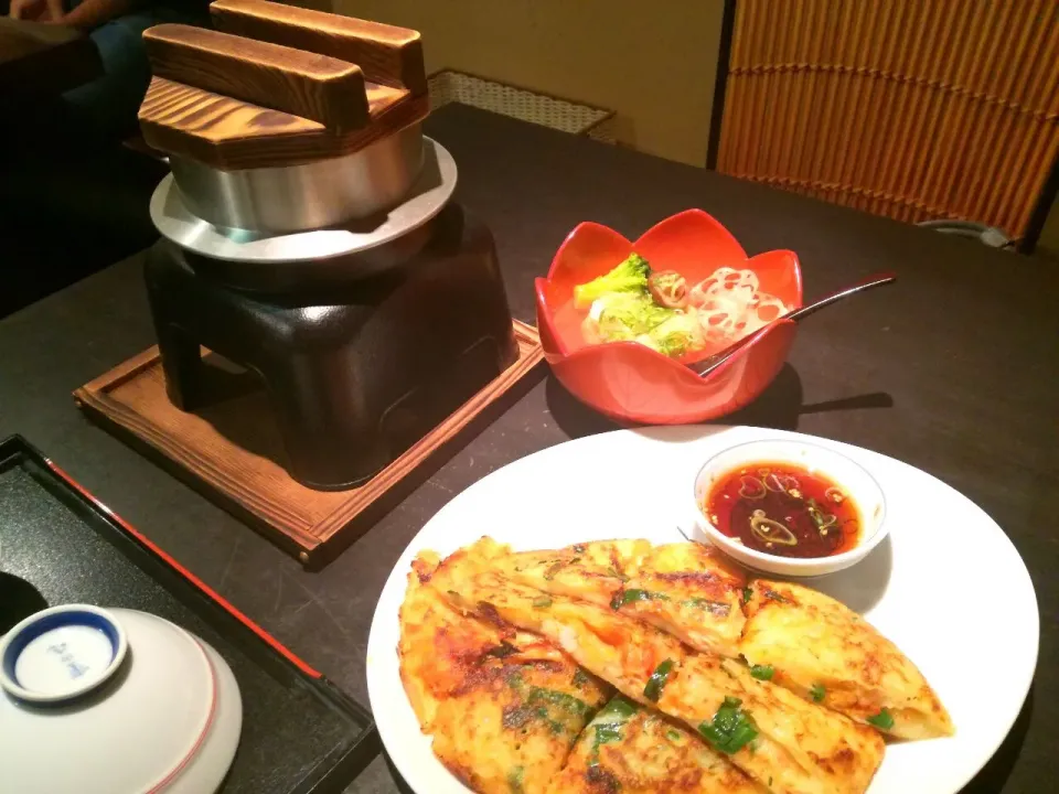 ならやま大通りの福茂千 ﾌｸﾓﾁ
海鮮チヂミ
蓮根餅
あさり釜めし|korinoさん