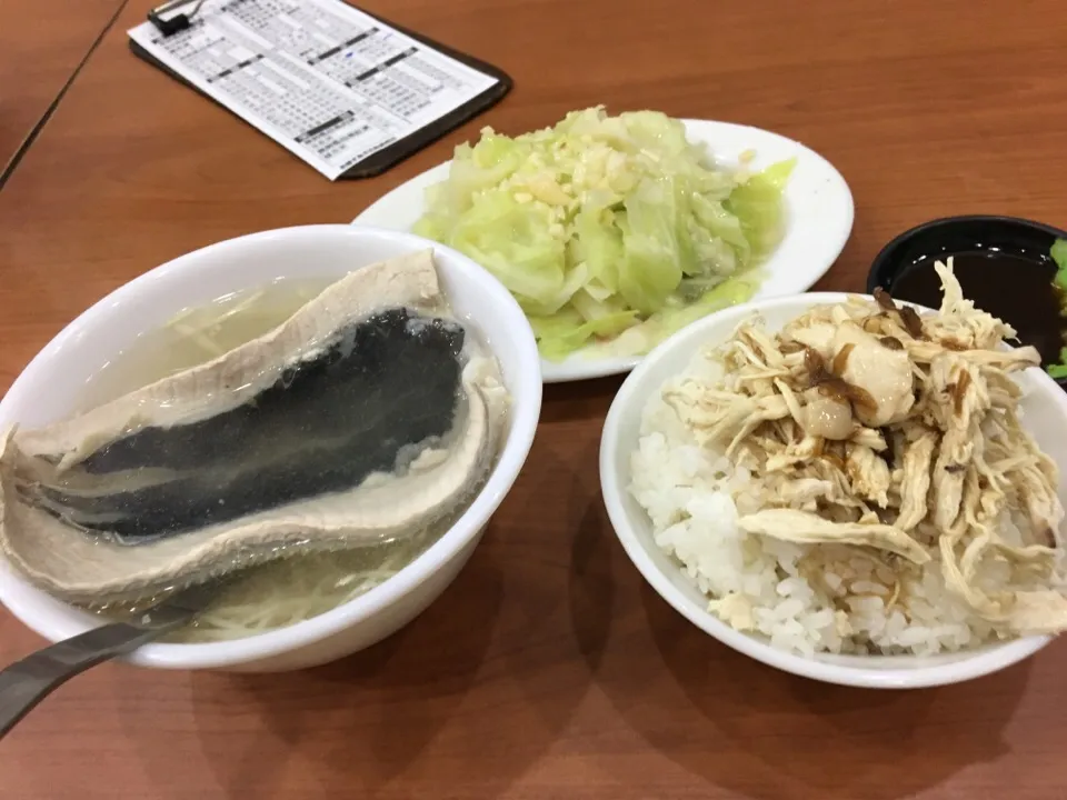 高麗菜，雞肉飯，無刺蝨目魚肚湯|PegaOさん