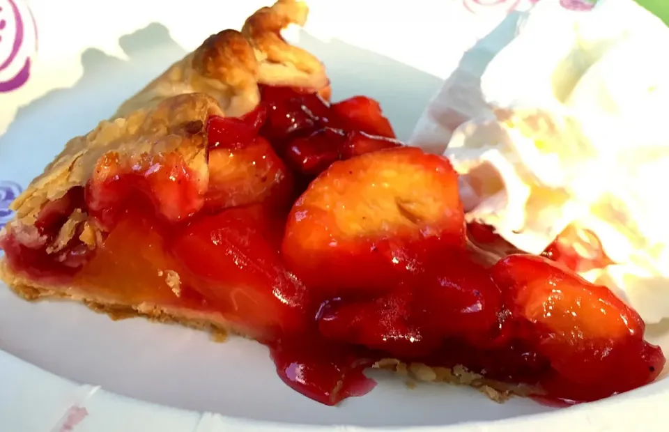 Rustic peach cherry tart|Dean M Rogersさん