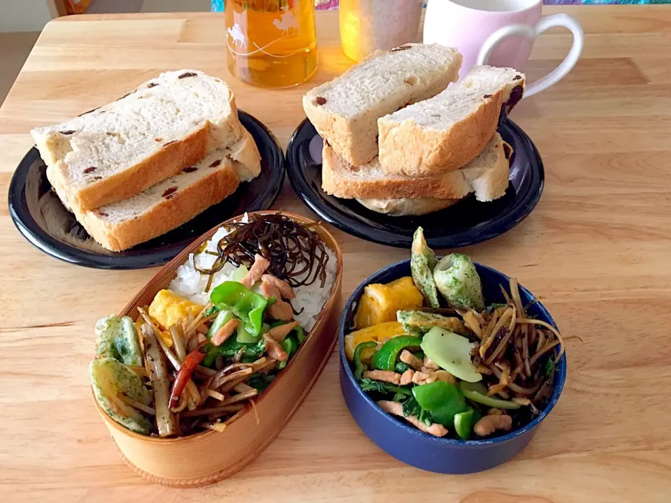 今朝の朝焼きぶどう食パン🍞と連休明けの2人お弁当´◡`|さくたえさん