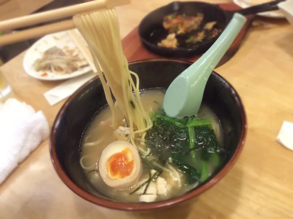 草加  それゆけ鶏ヤロー
締めのラーメン|Takeshi  Nagakiさん