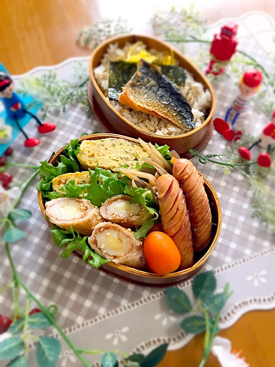 ワタクシ弁当🎶
焼き鯖
だしネギ入玉子焼き
竹輪肉巻き
ウイン
キンピラ|BooBooさん