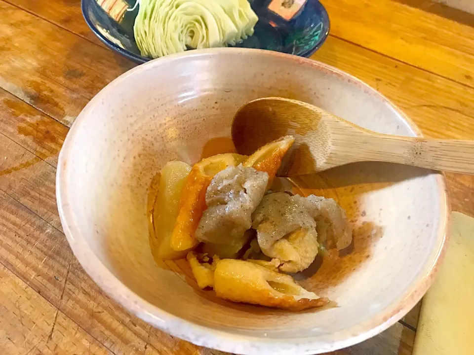 【朝の賄い】
#亀戸養生料理オスギ 
鳥とコンニャクの煮物|亀戸 養生蕎麦 高のさん