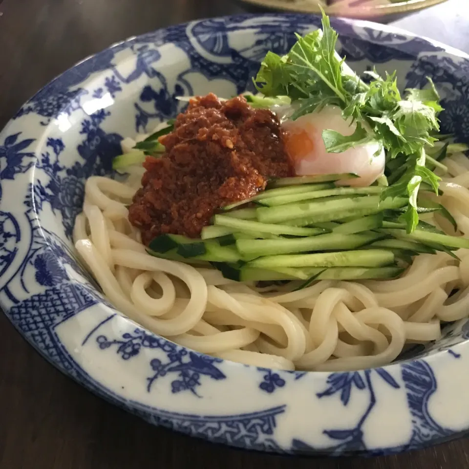 Snapdishの料理写真:麻辣ゴマだれうどん|kayoさん