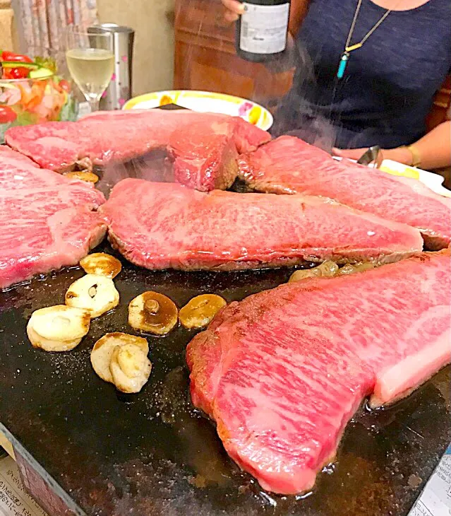 肉っっ🍖
食うっっ😆|Toru Satoさん