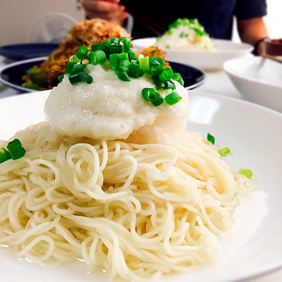 とろろandおろし素麺|にこりんさん