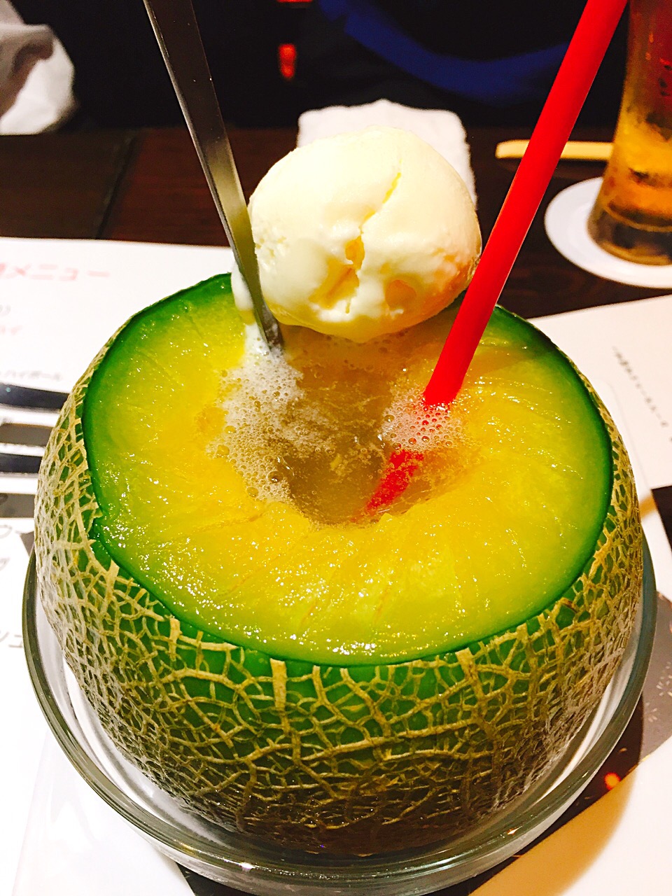 丸ごとメロンクリームソーダ🍈