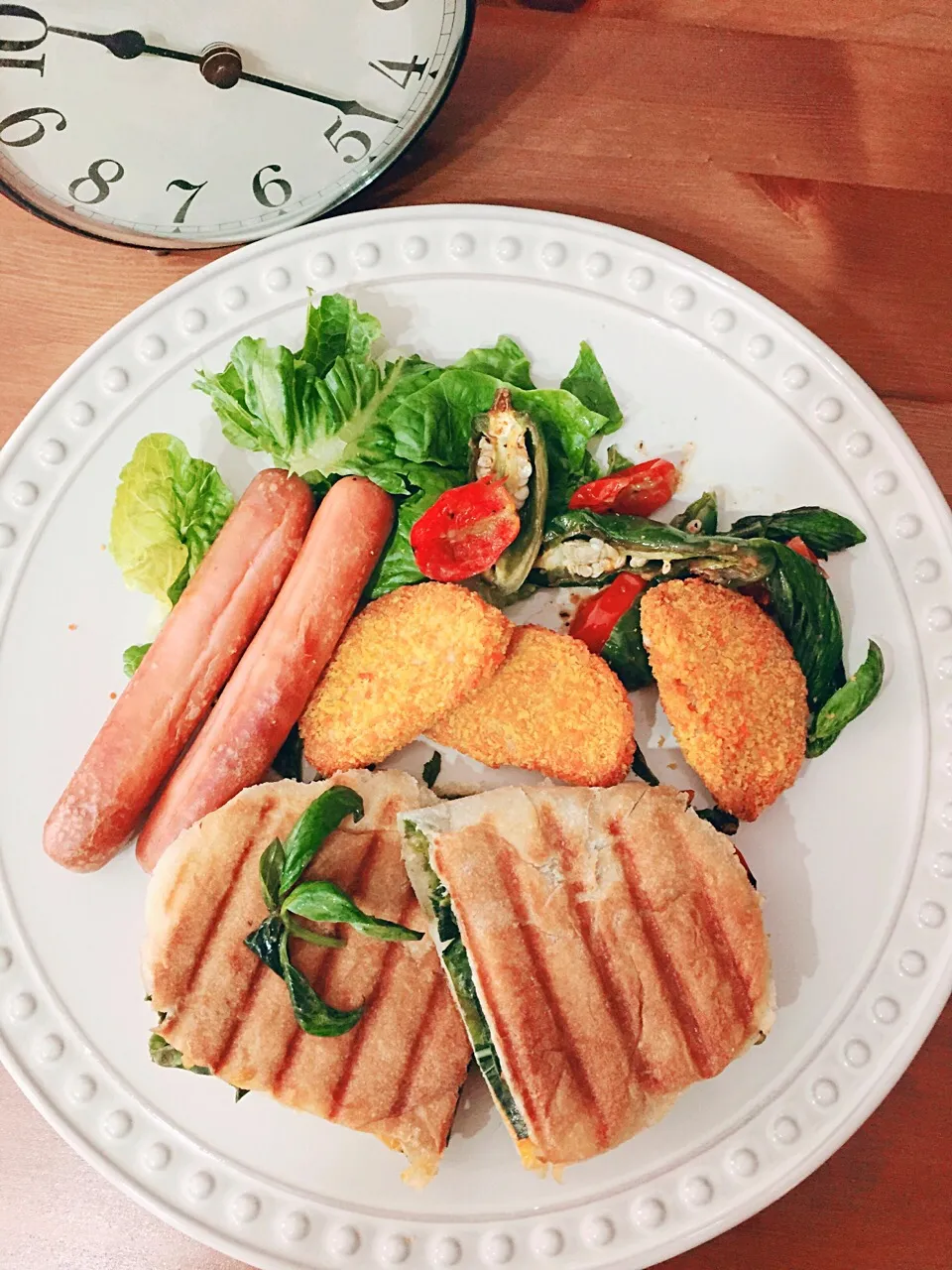 Snapdishの料理写真:Grilled Vegetable Ciabata Panini ❤️ jalapeno, cherry tomatoes, basil & kale...vege nuggets & sausages|Indulgeさん