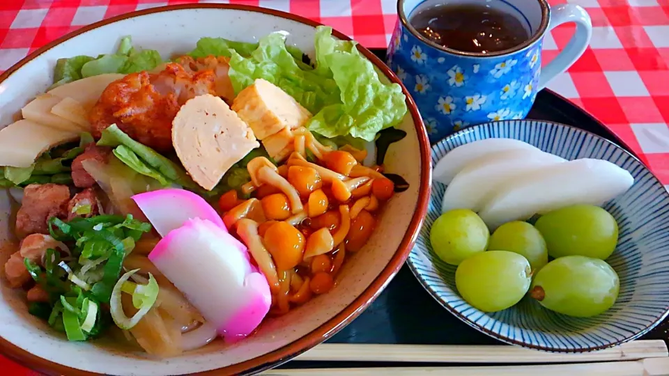 本日の賄い(8/20  豪華ぶっかけうどん＆季節のフルーツ❤)|かぴかぴさん