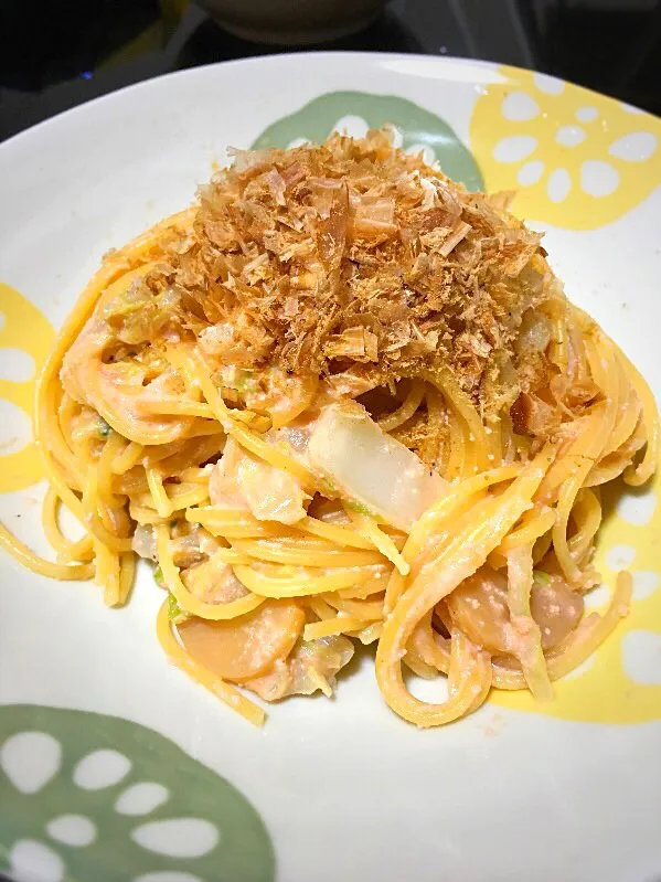 Snapdishの料理写真:焦がし白菜と明太子のクリームパスタ|Miiさん