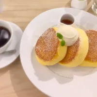 Snapdishの料理写真:🍽幸せのパンケーキ🥞|りーりさん