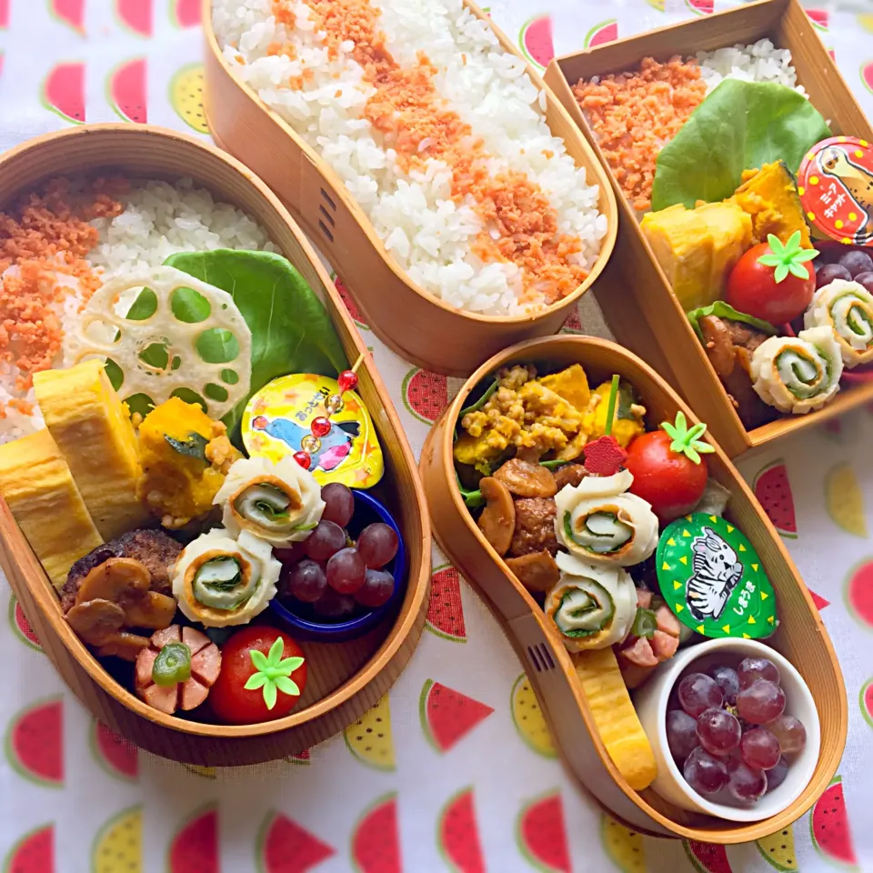 Snapdishの料理写真:曲げわっぱ弁当 ♪
ハンバーグ 南瓜のペペロンチーノそぼろ

#曲げわっぱ|papillonloveさん