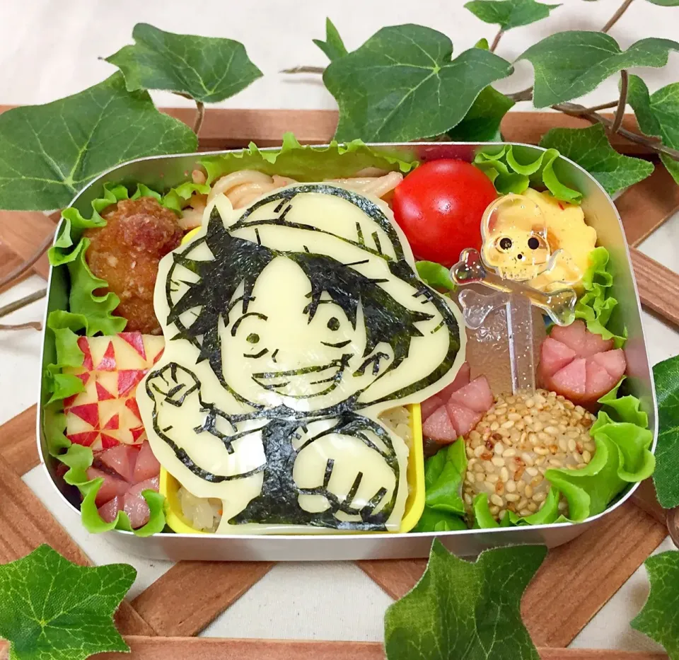 麦わらのルフィー風のりアート弁当|tsumuchiさん