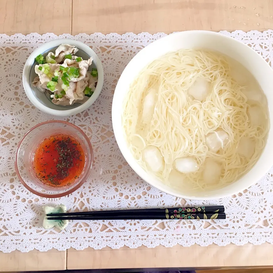 次男が作った昼食  トマトつけダレ素麺 宿題〜|すずちゅんさん