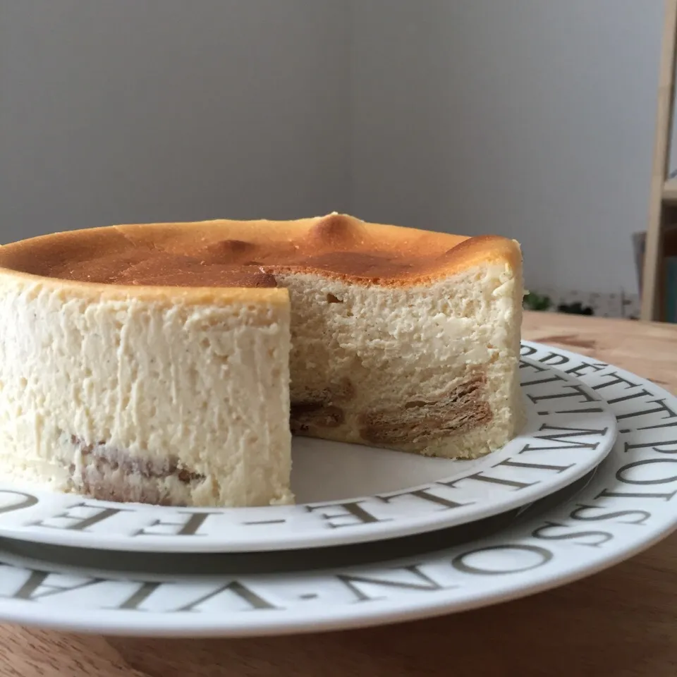 Snapdishの料理写真:テリーヌ風チーズケーキ🧀|ぁゃʕ •́؈•̀ ₎*＊さん