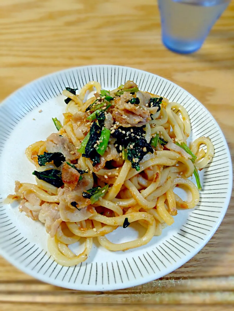 豚バラと小松菜の味噌焼きうどん*2017.8.22|ゆきぼぅさん