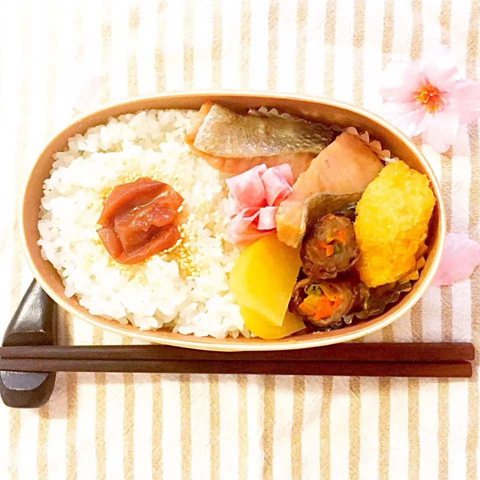 Snapdishの料理写真:夫弁当🍙|ままちゃん❁︎さん