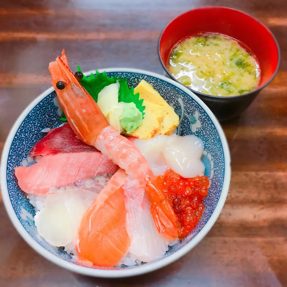 Snapdishの料理写真:Lunch at tsukiji|Yukiさん