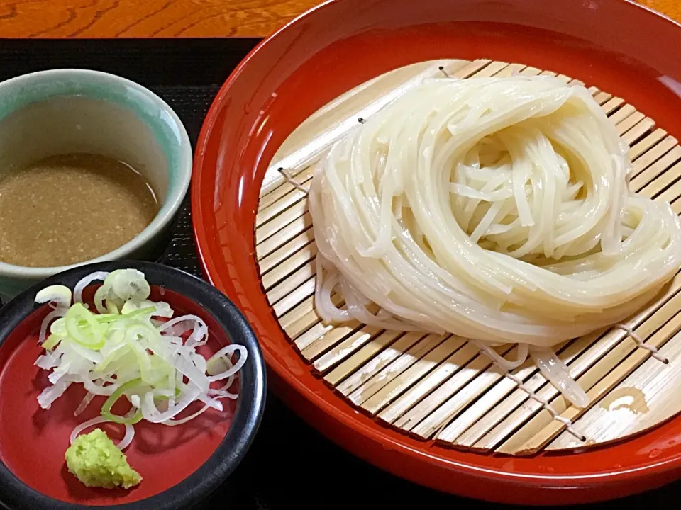 稲庭冷しうどん 二色だれ 日本三大うどん制覇できました😋|ゆうじ.さん