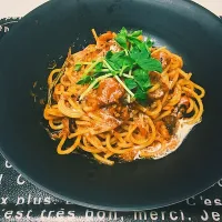 Snapdishの料理写真:カニ🦀チリトマトソースパスタ🍝|haruさん