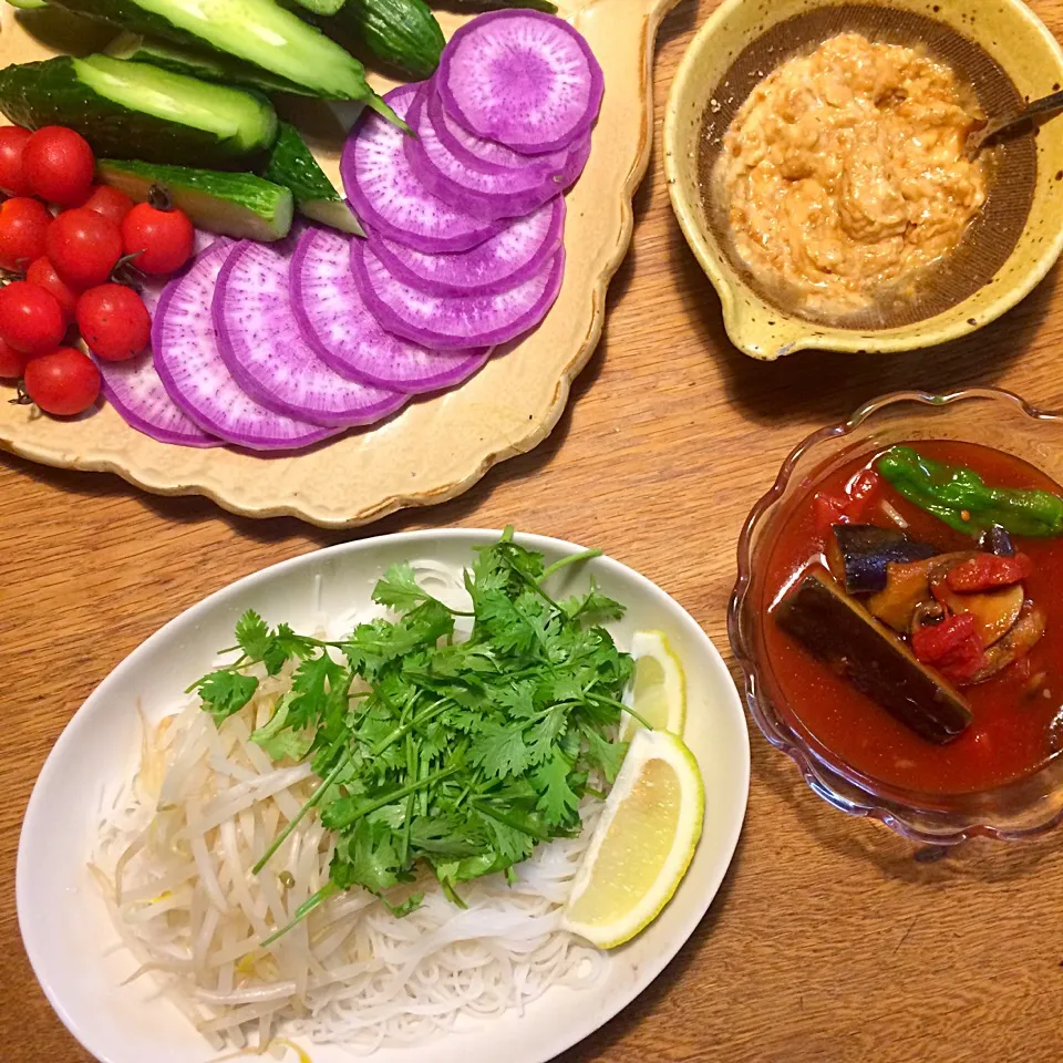 vegan グルテンフリー シュガーフリー
ビーフンでトマトつけ麺|makiko_aさん