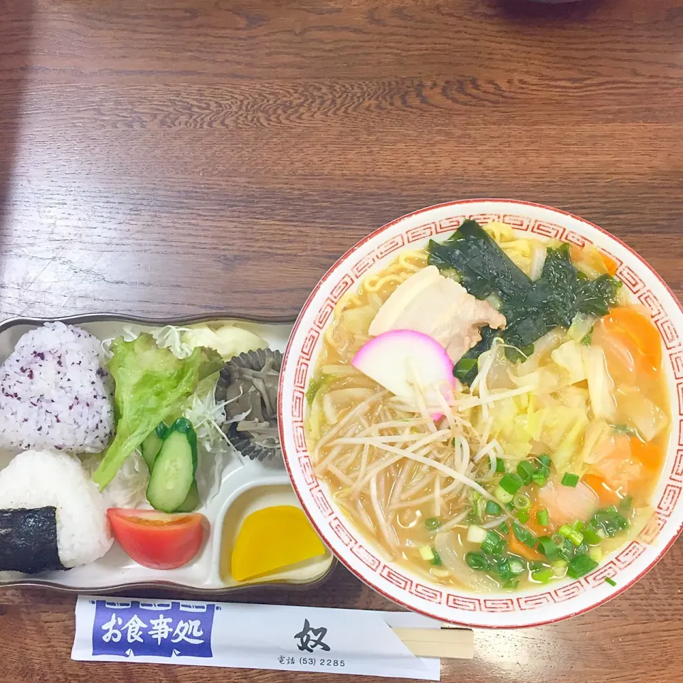 奴の味噌ラーメン定食🍜|ゆち♬さん