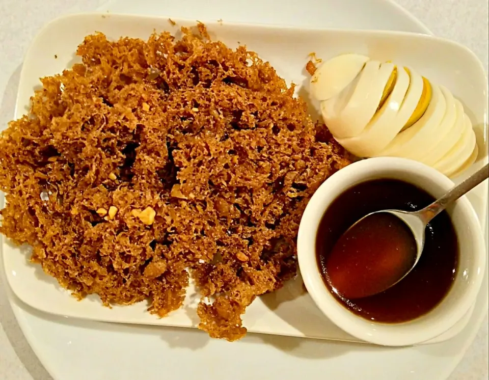 Crispy Pork Flakes|Mariano Ngさん