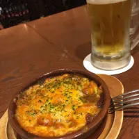 Snapdishの料理写真:チリコンカルネ

大阪大丸のチコアンドチャーリーにて。
ここのは、適量で1人飲みにぴったりなんです。|TANTAさん