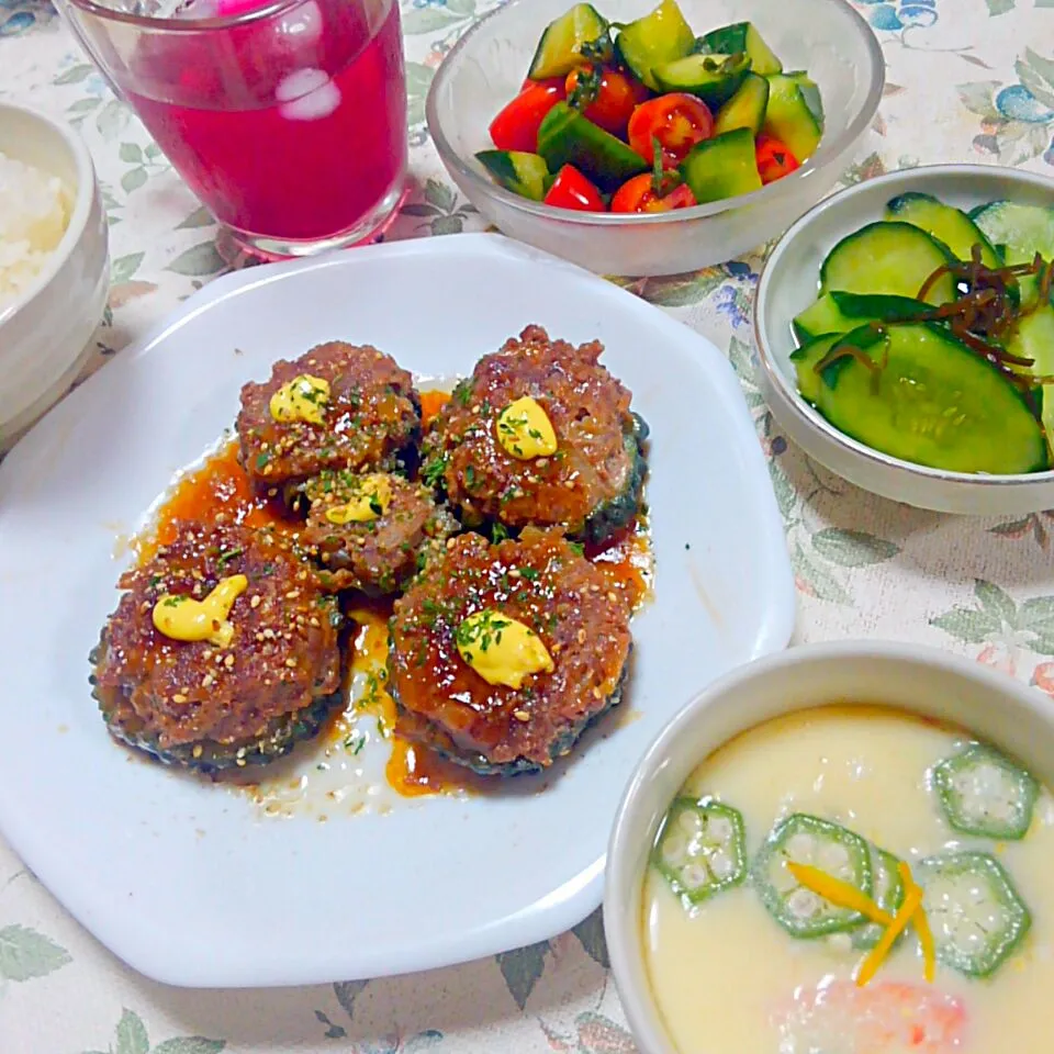 コロンと可愛いゴーヤハンバーグ🍴|うたかた。さん