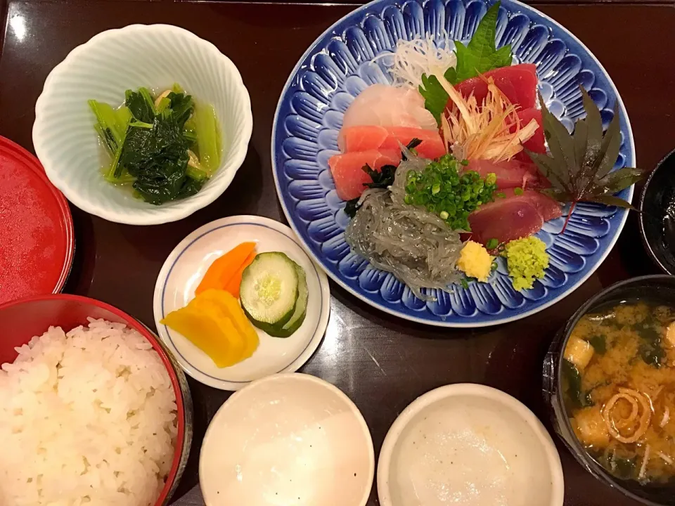 刺身盛一人前、ご飯セット|こいちさん