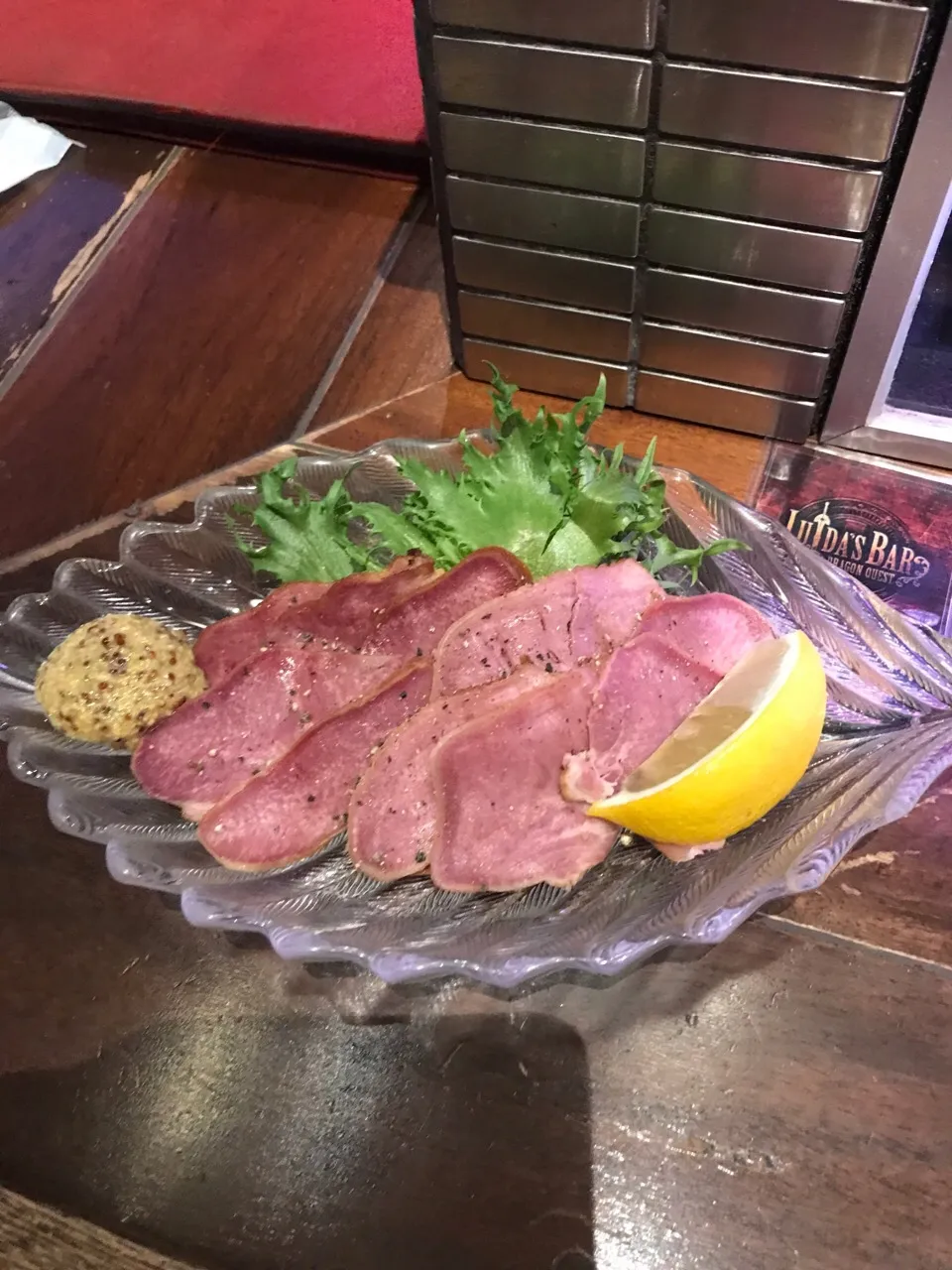 Snapdishの料理写真:ミミックの舌スモーク仕立て|あもさん