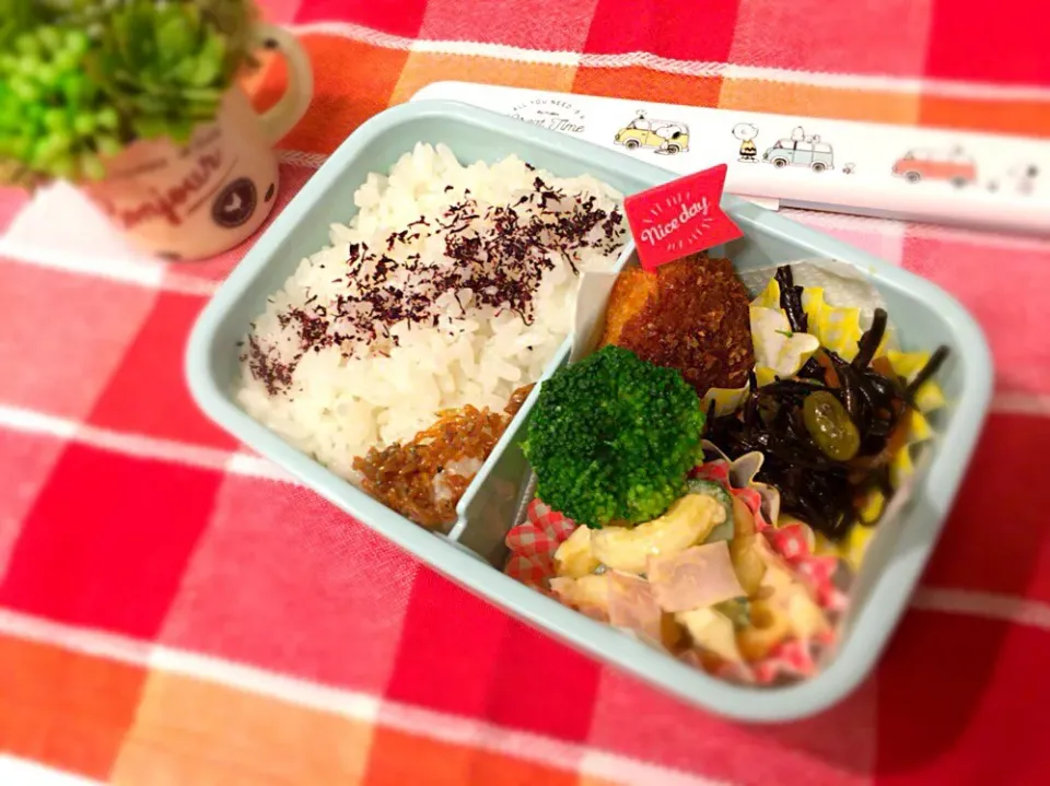 2017.8.26☔️🌀

今日のマイ弁当💁🍱…|makkkkkoさん