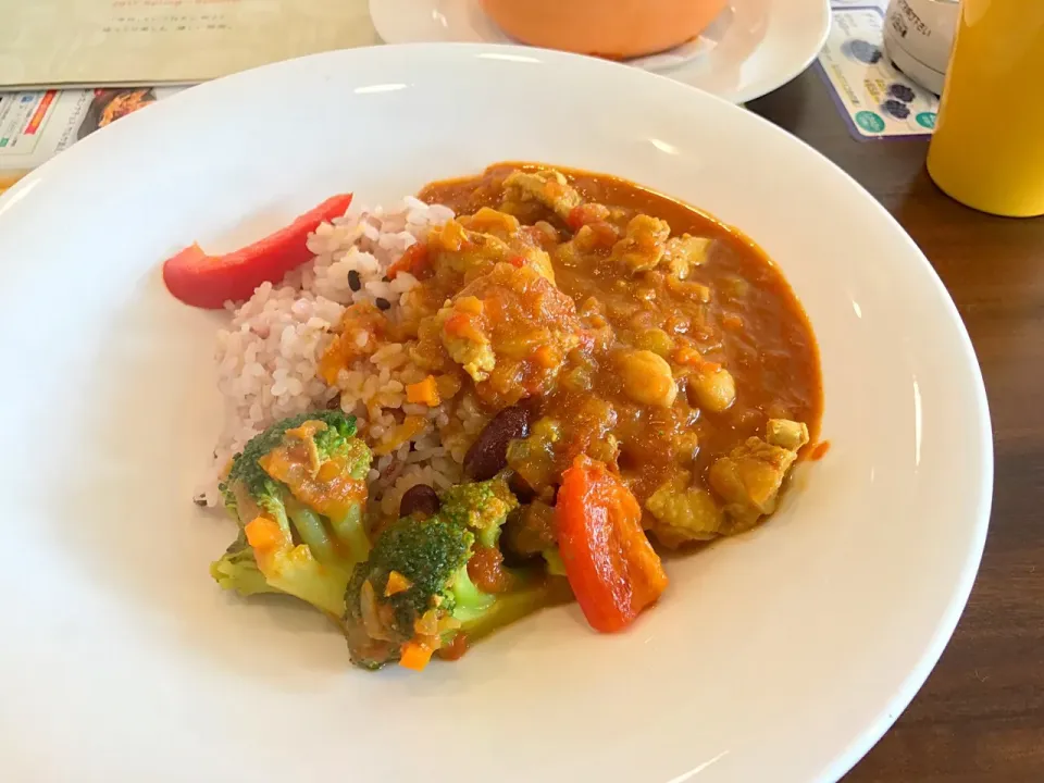 トマトとチキンのヘルシーカレーモーニング|マハロ菊池さん