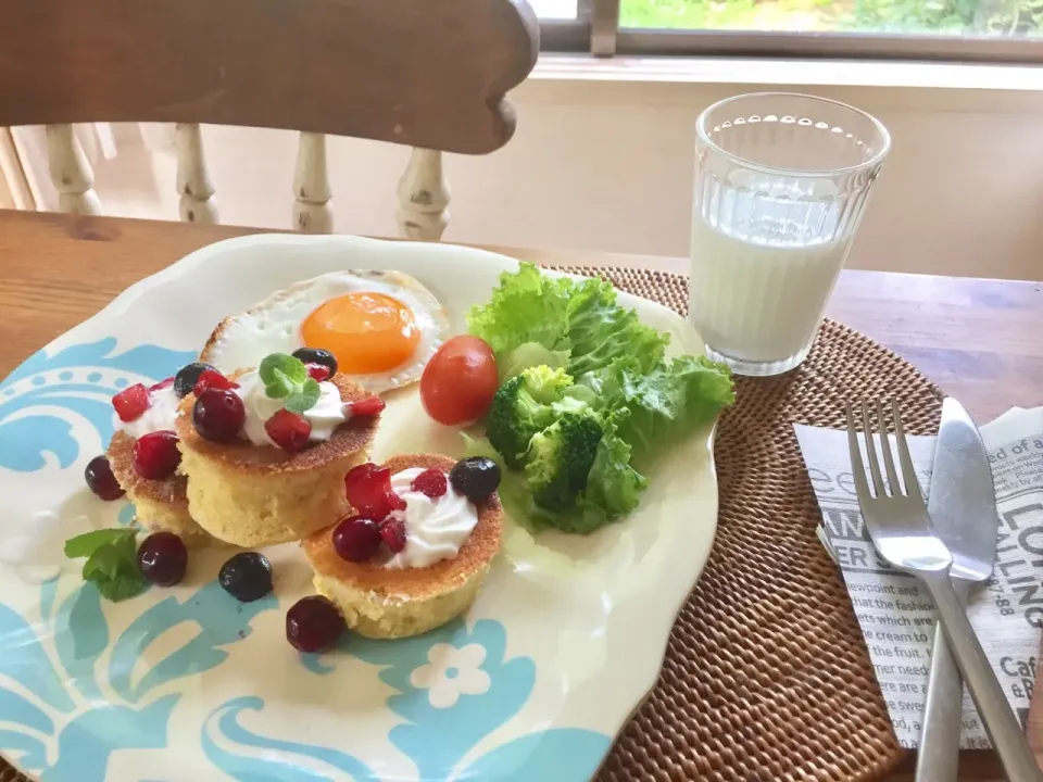 Snapdishの料理写真:朝ごはん・*:..｡o♬*ﾟ
息子の夏休みの宿題|カタツムリさん