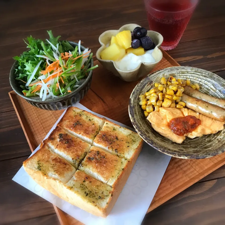 今日の朝ごはん|ぺんぎんさん