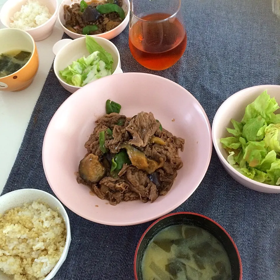 牛肉ナスピーマンのオイスター炒めlunch♡2017/08/26|ちび太さん