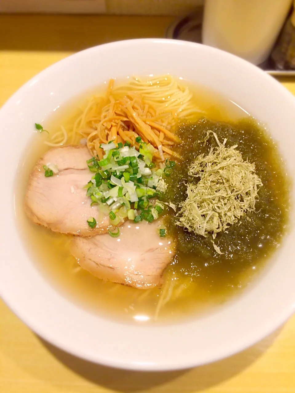 ラーメン＋がごめ昆布トッピング
@函館塩ラーメン五稜郭|morimi32さん