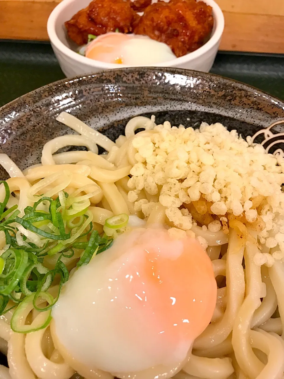 Snapdishの料理写真:温玉ぶっかけ&唐揚げ丼🙏🏻|Toru Satoさん