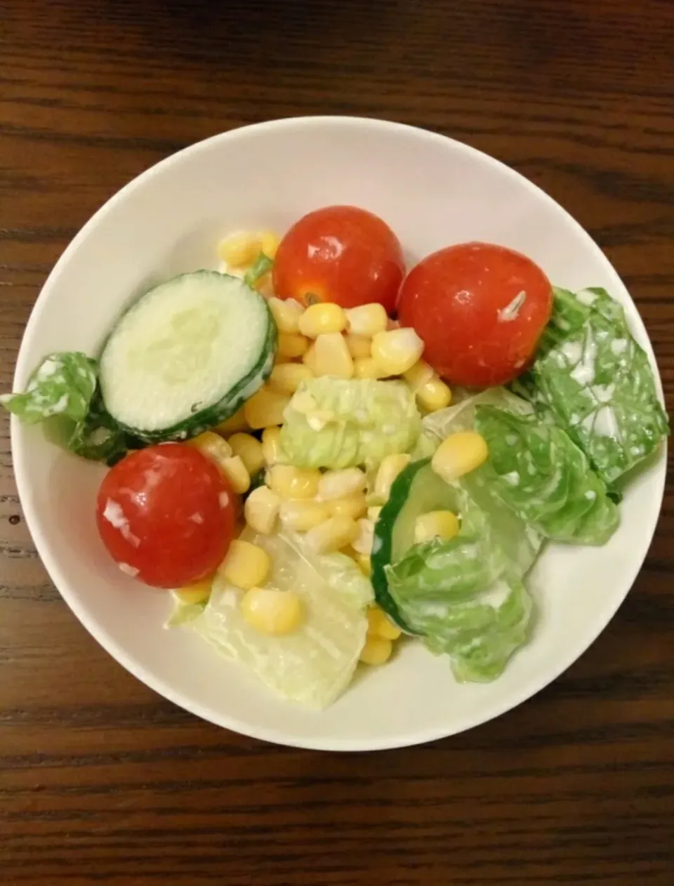 Cucumber, Tomato, Corn, Romaine Lettuce|Athenaさん