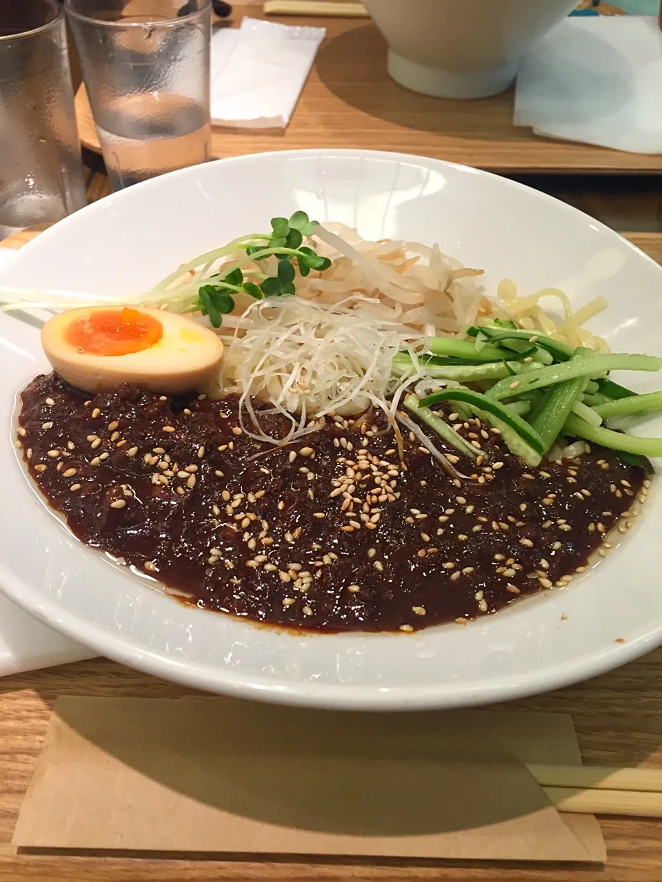 8月27日お昼ご飯。大阪  春水堂  台湾風ザージャー麺|あやさん