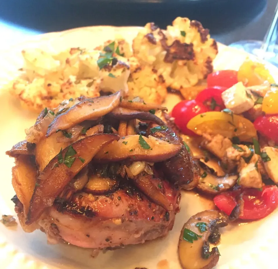 Grilled Ribeye and Cauliflower Steaks|K Goodnessさん