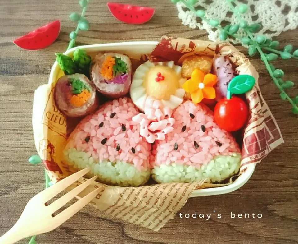 Snapdishの料理写真:スイカおにぎり弁当🍉|erinko0205さん